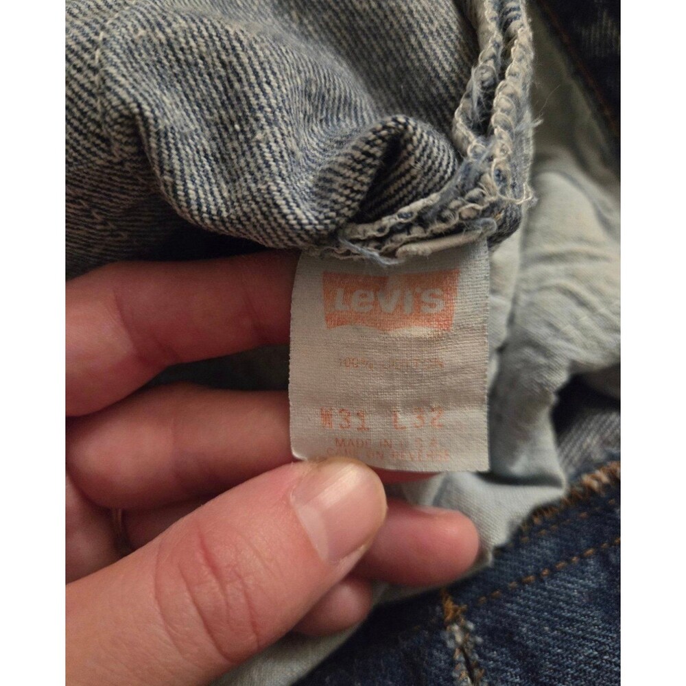 Vintage 80s Levi’s 501 Red Tag Made in USA Acid Wash Jeans 31x32 Women’s - Picture 9 of 12